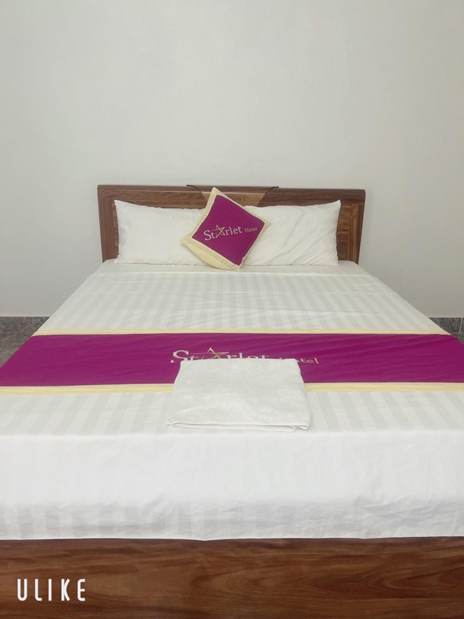 Starlet Hotel Phong Nha Exterior photo